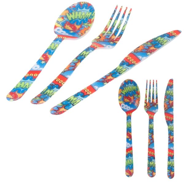 Plastic cutlery set